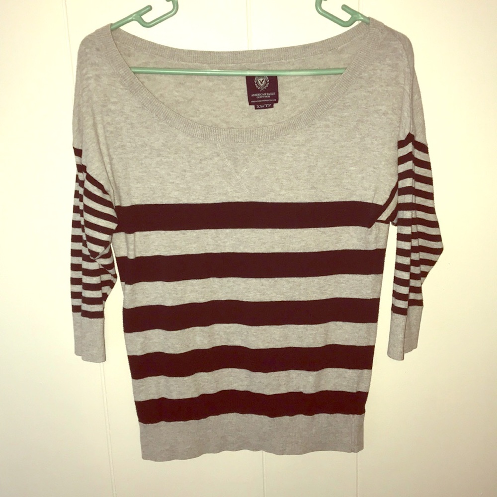 AEO 3/4 sleeve grey and black striped sweater!